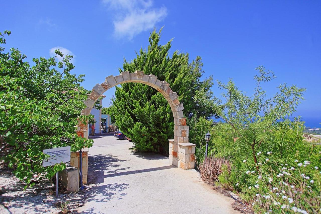 Marilena Sunset Villa 2 Agia Marina  Exterior foto